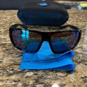 Costa Del Mar Hamlin 580G Polarized Sunglasses, Tortoise frame with Green Mirror